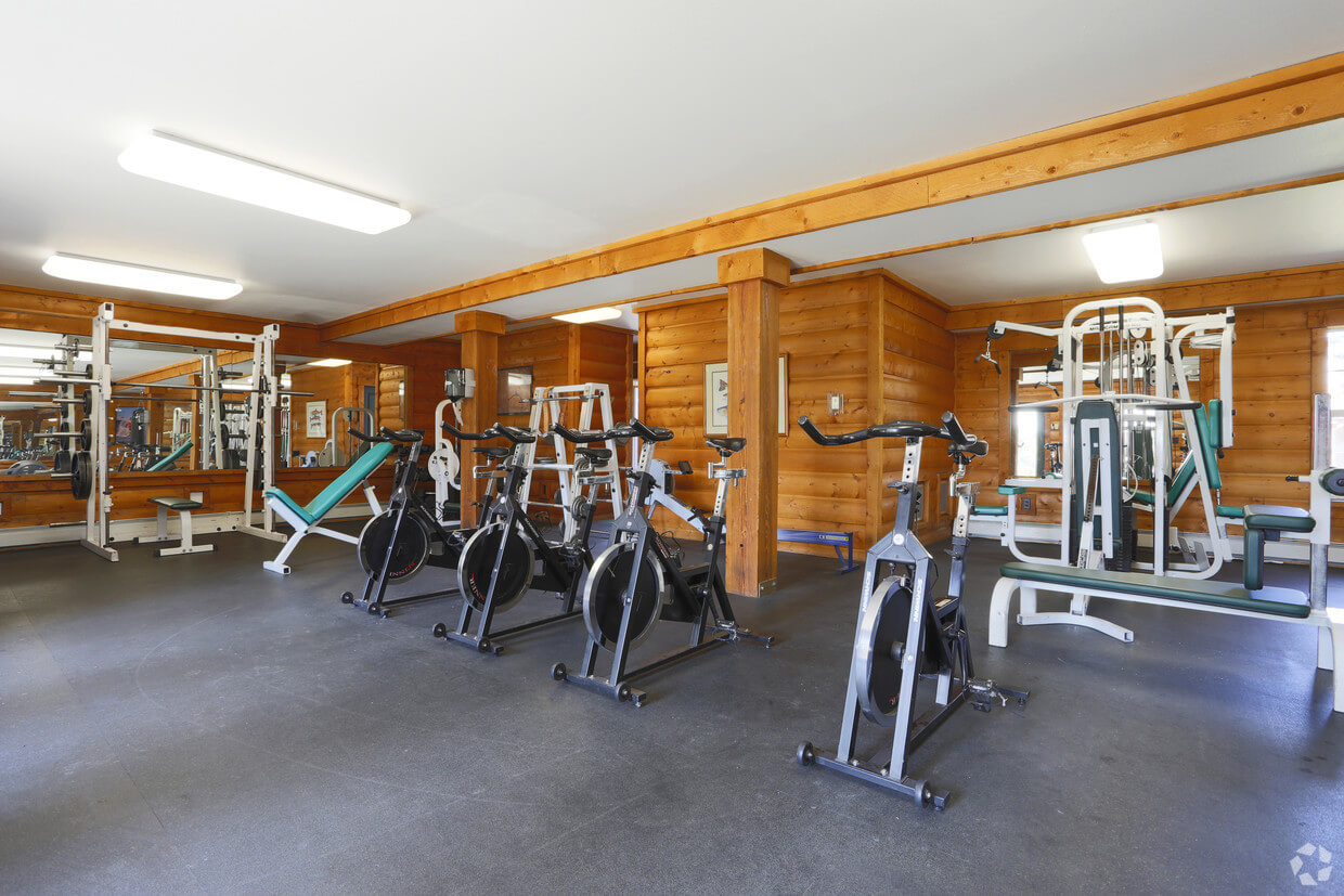 Fitness center at Blue Sky Lofts Apartments